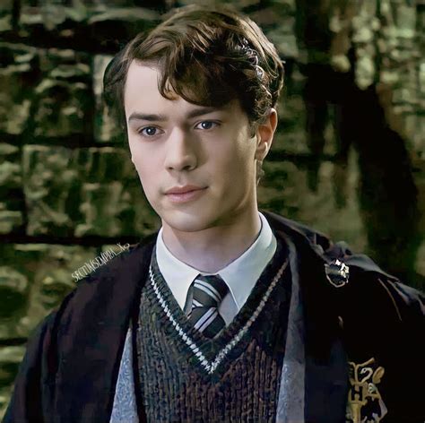 Tom Riddle .